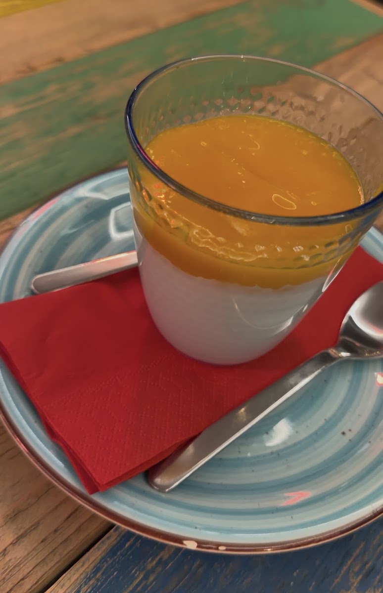 Los Monos Mexican Kitchen-5