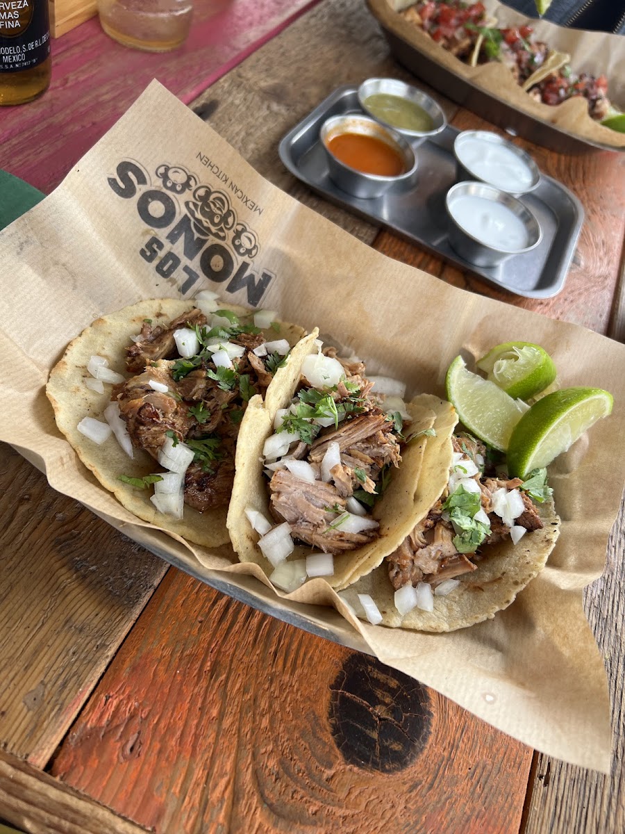 Los Monos Mexican Kitchen-8